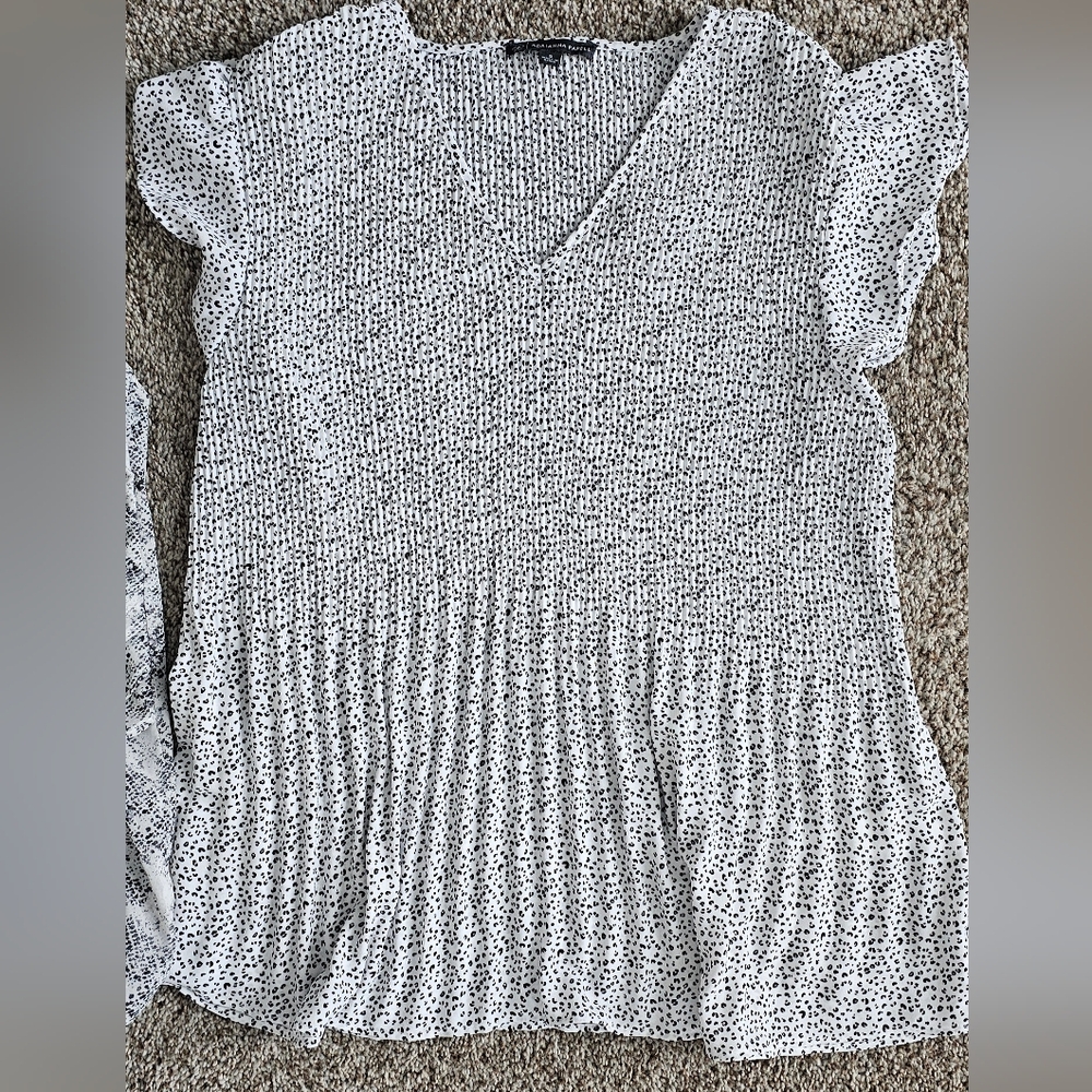 Adrianna Papell White and Black Printed Blouse